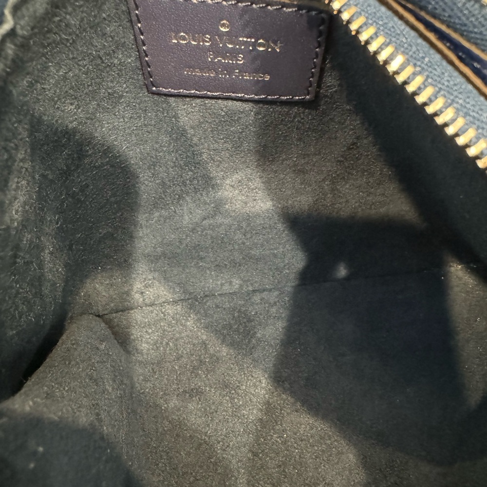 Louis Vuitton LV Escale Pochette Double Zip M69124 - Picture 12 of 15